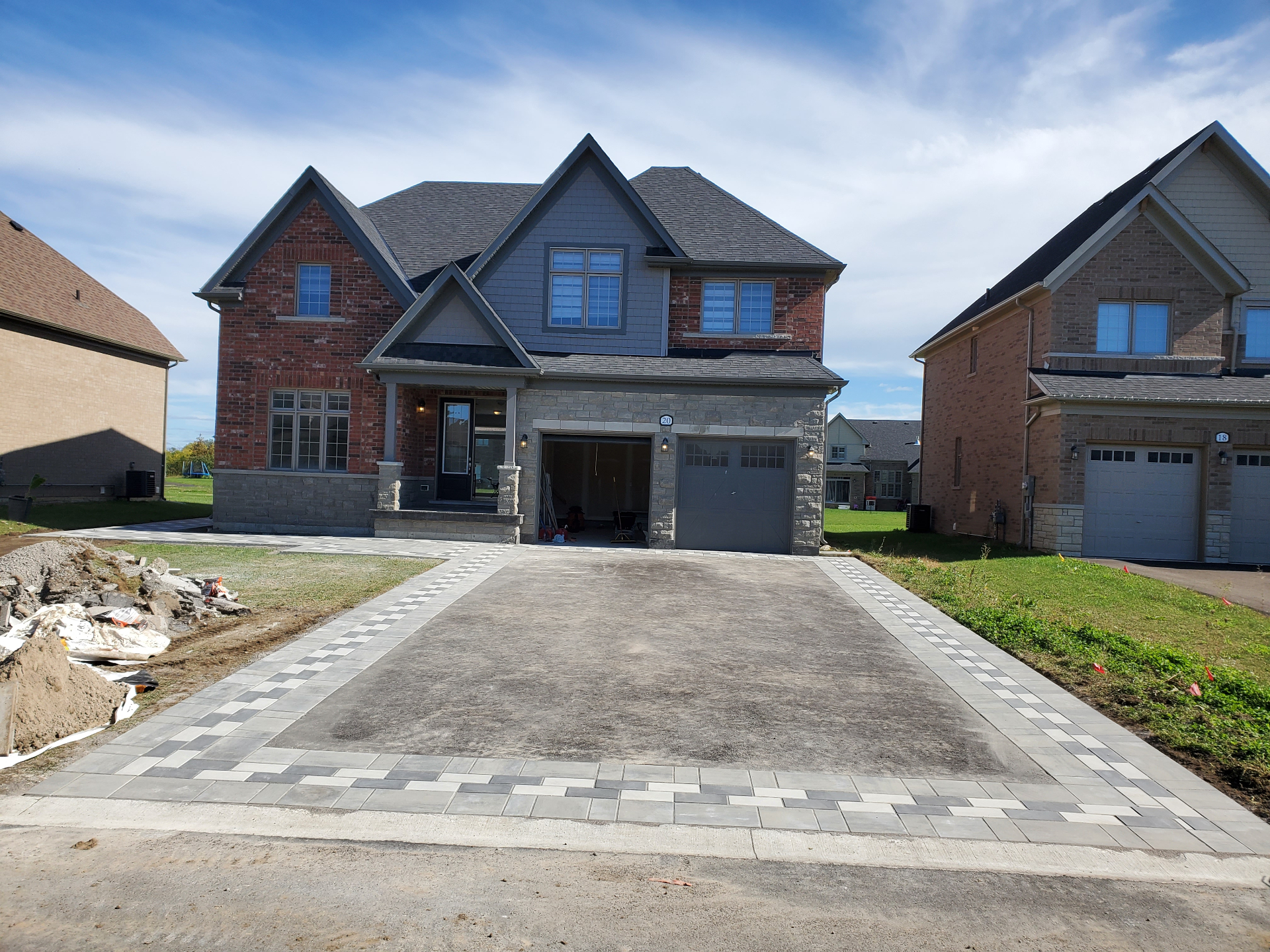 Interlocking paver driveway installation